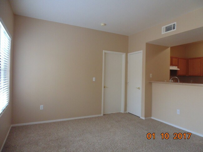 Building Photo - COZY 2 BEDROOM 2 FULL BATH CONDO LOCATED ON SECOND LEVEL
