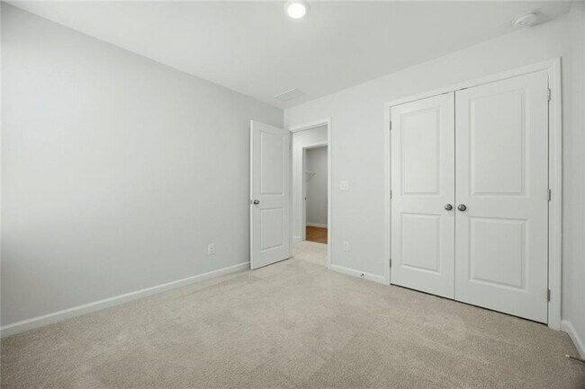 Building Photo - 111 Horned Owl Ave