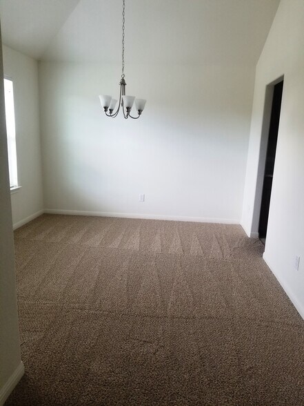 Building Photo - 3810 Flat Rock Mountain Dr