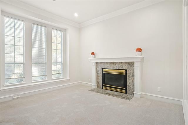 Building Photo - 1917 Cresson Dr