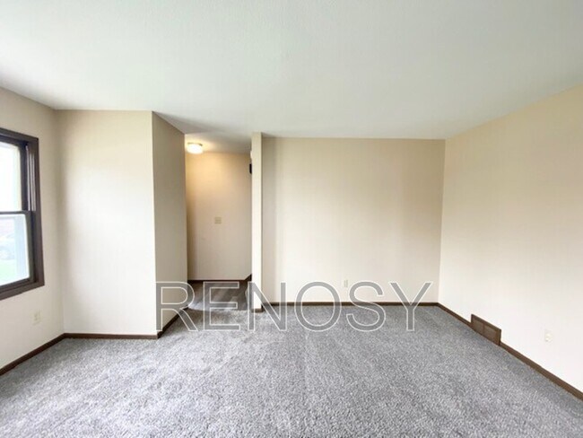 Building Photo - 3314 Valdez Ct
