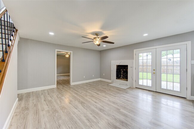 Building Photo - 12215 Monticeto Ln