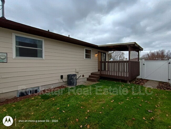 Building Photo - 5601 N Morton St