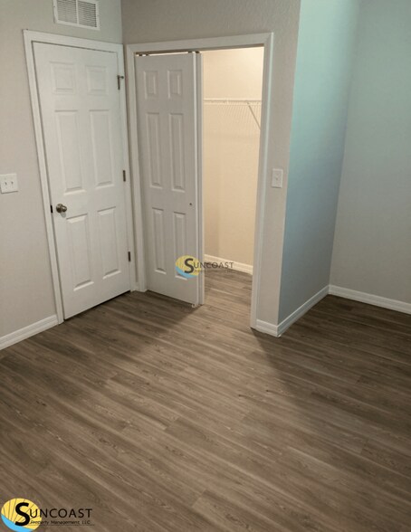 Building Photo - 5677 110th St