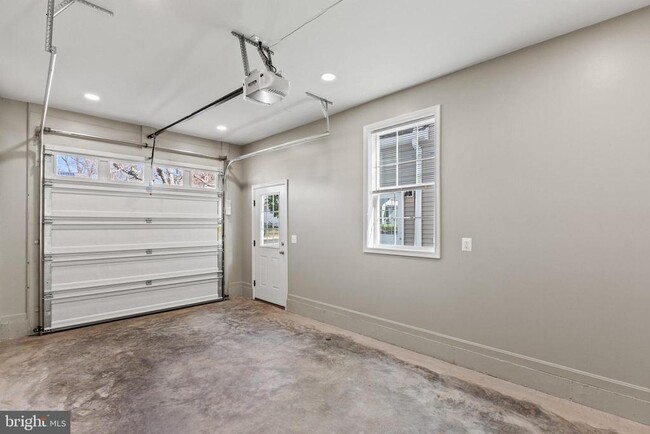 Building Photo - 41573 Church St