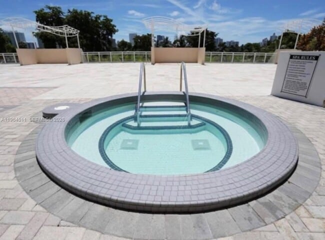 Building Photo - 20379 W Country Club Dr