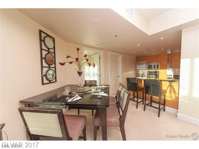 Building Photo - 2700 S Las Vegas Blvd
