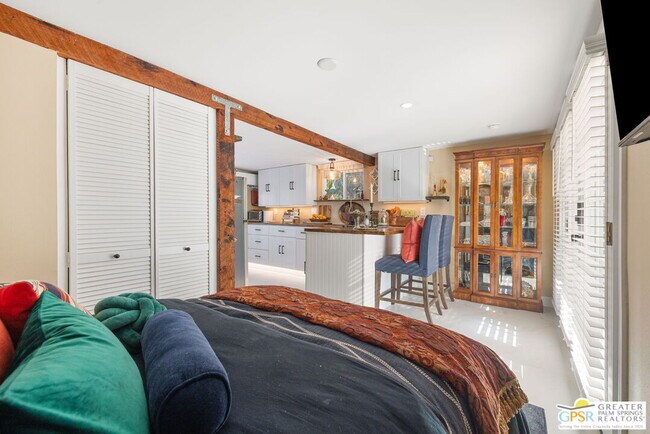 Building Photo - 575 S Calle Ajo