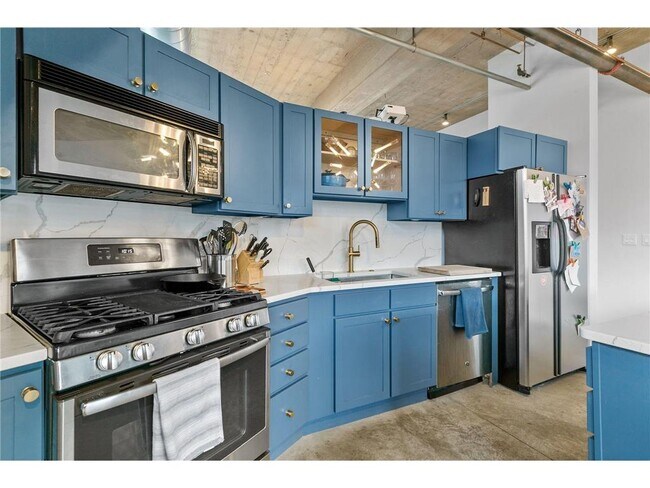 Building Photo - 901 N 3rd St