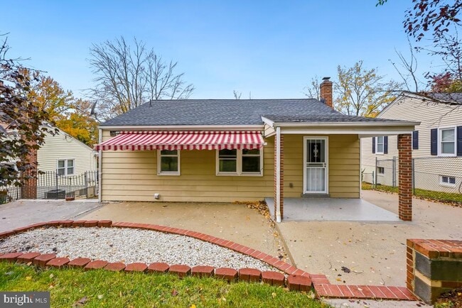 Building Photo - 3217 Gumwood Dr