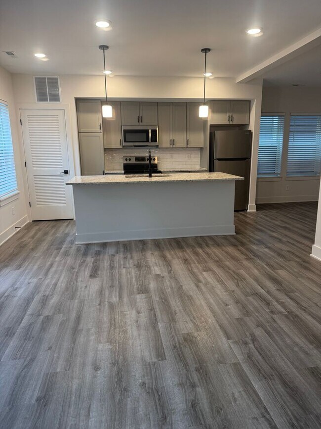 Building Photo - ALL New 4 plex townhomes Minutes from Downtown Indy and Fountain Square. These are a must see!!