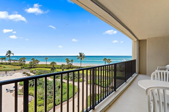 Building Photo - 300 Ocean Trail Way