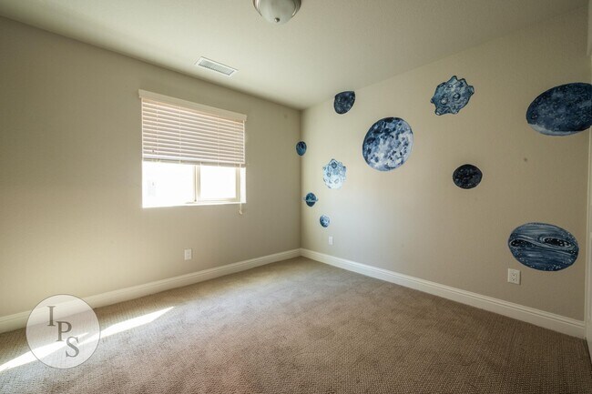 Building Photo - Canvas Collection at Copper River Ranch, 3BR/2.5BA, Built 2018, Gated Community - Lots of Amenities