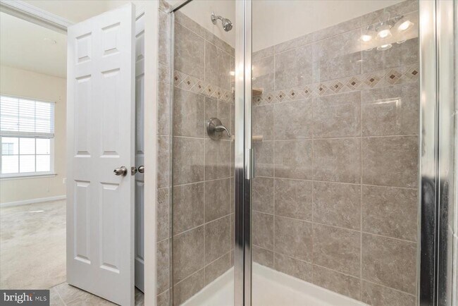 Building Photo - 12500 Rustic Rock Ln