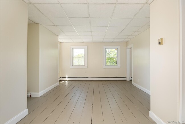 Building Photo - 29 Delano St