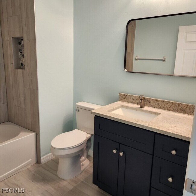 Building Photo - 5653 Genesee Pkwy