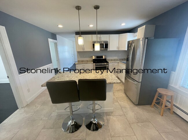 Building Photo - *524 Warren Avenue