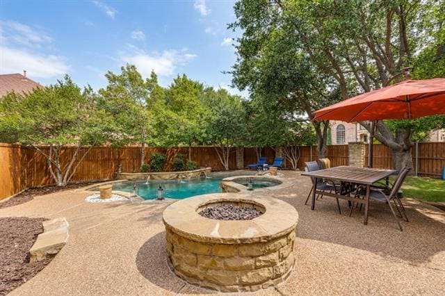 Building Photo - 5860 Red Hill Ln
