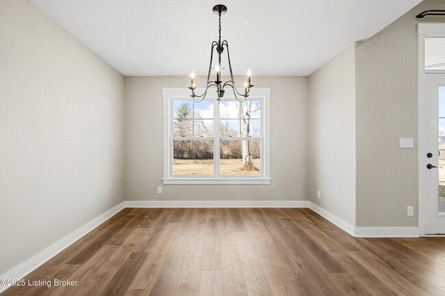 Building Photo - 9203 Harvester Pl
