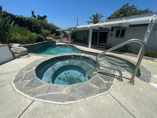Building Photo - 8852 Carmir Dr