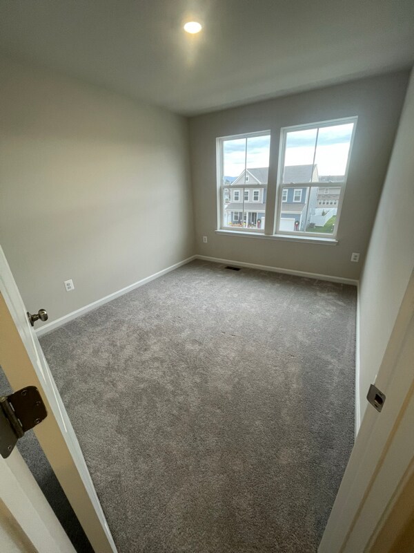 Building Photo - 67 Short Br Dr