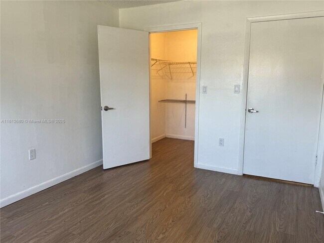 Building Photo - 15600 SW 80th St