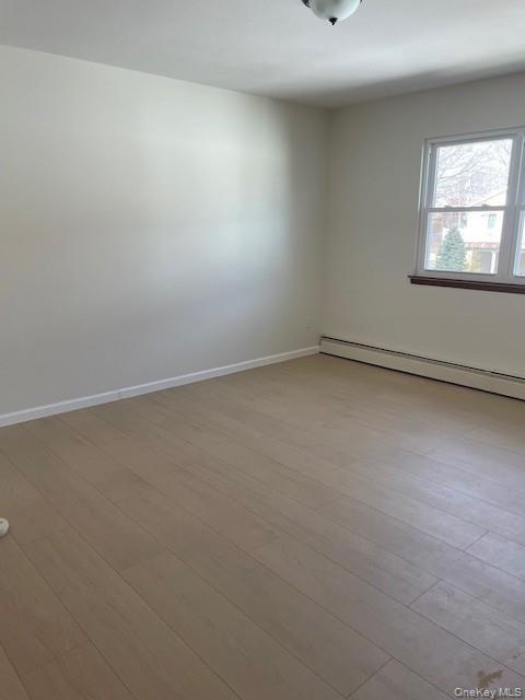 Building Photo - 8 Deans Ln