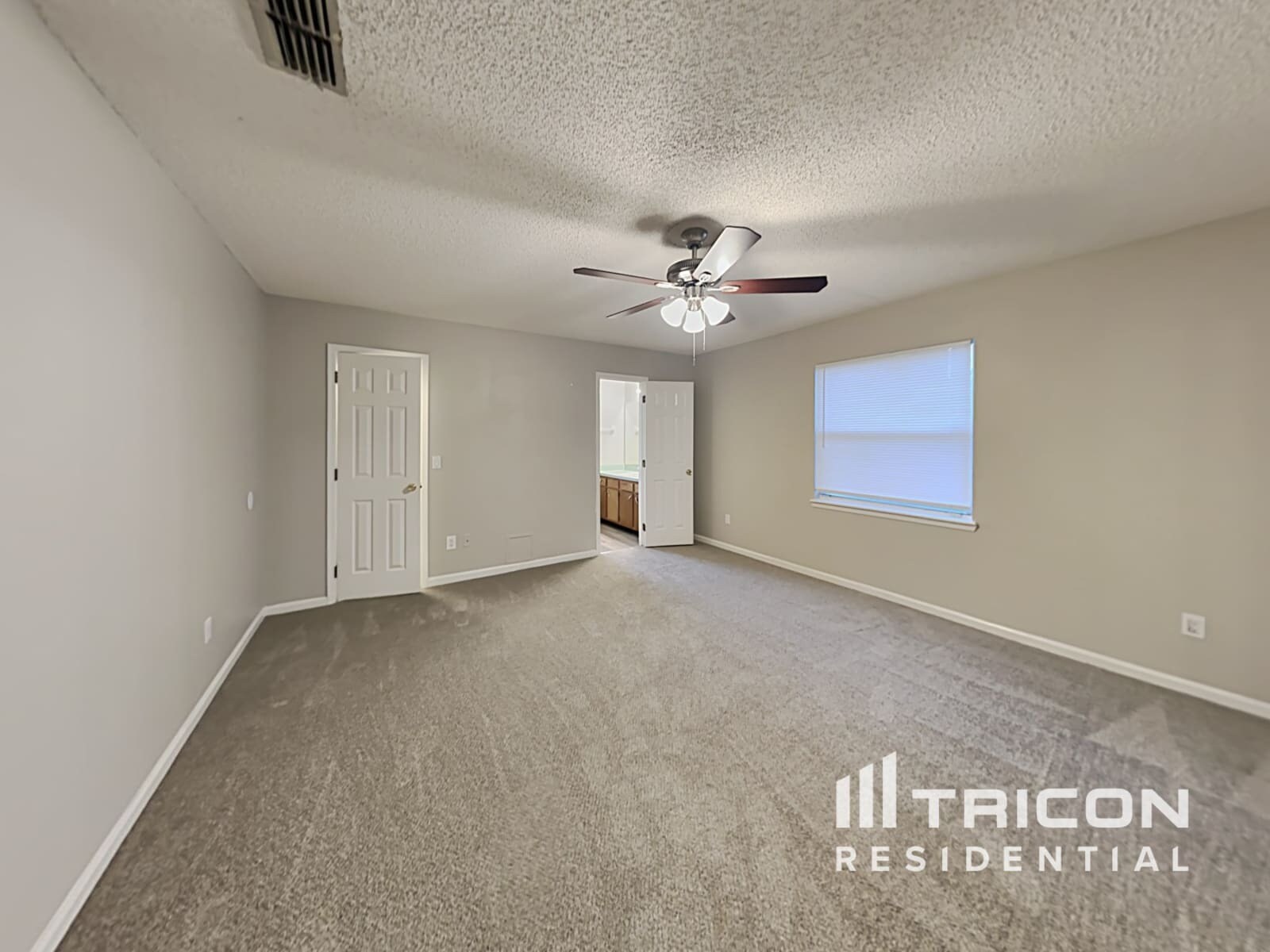 Building Photo - 7544 Teaticket Ct