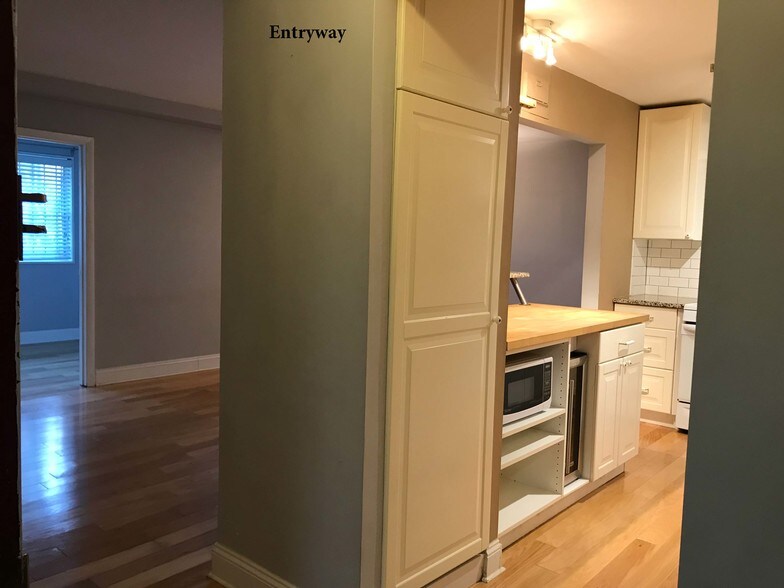 Building Photo - 4545 MacArthur Blvd NW