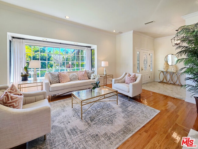 Building Photo - 3690 Crownridge Dr
