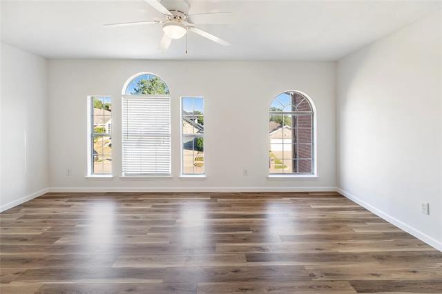 Building Photo - 813 Silverbrook Dr