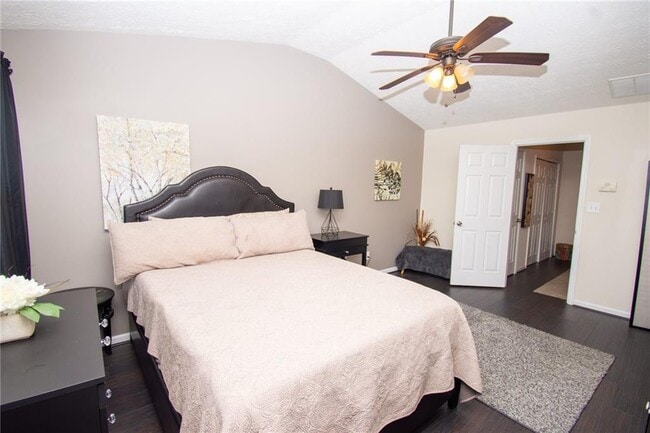 Building Photo - 5680 Cascade Run