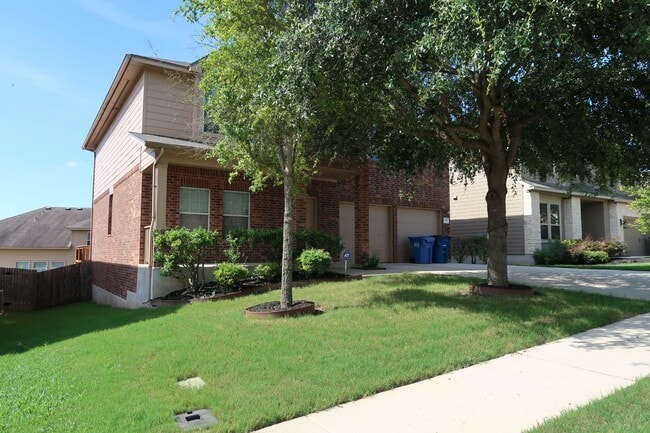 Building Photo - 249 Nomad Ln