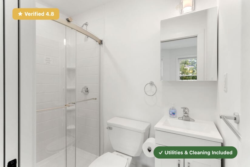 Building Photo - Furnished private bedroom with private ensuite bath
