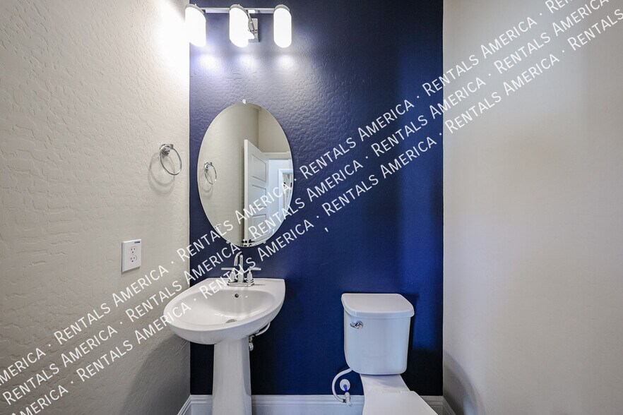 Building Photo - 1400 Flintlock Dr