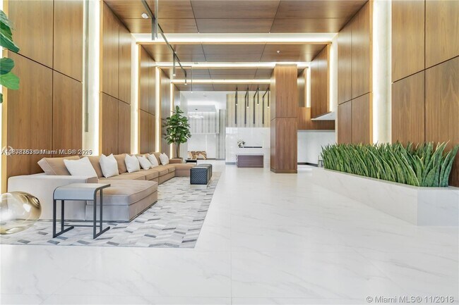 Building Photo - 2960 NE 207th St