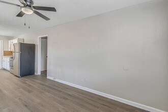 Building Photo - 4720 Carmen St