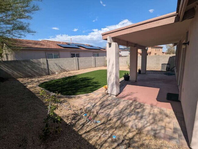 Building Photo - Newly Remodeled Rancho Sahuarita Rental!