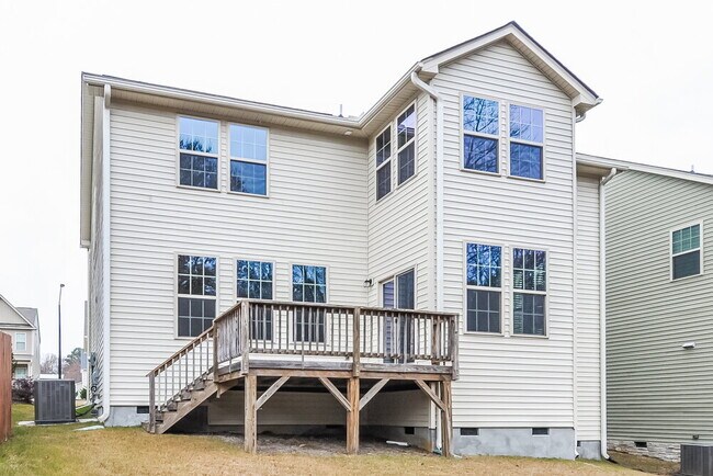 Building Photo - 180 Davelyn Ct