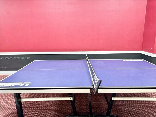 Building Photo - 230 174th St