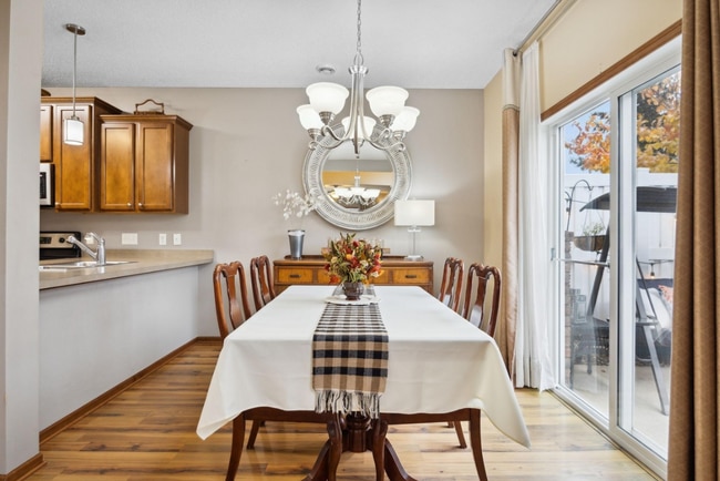 Building Photo - 18422 Lafayette Way