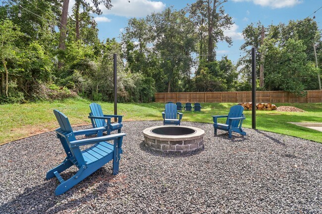 Building Photo - 15770 Old Conroe Rd