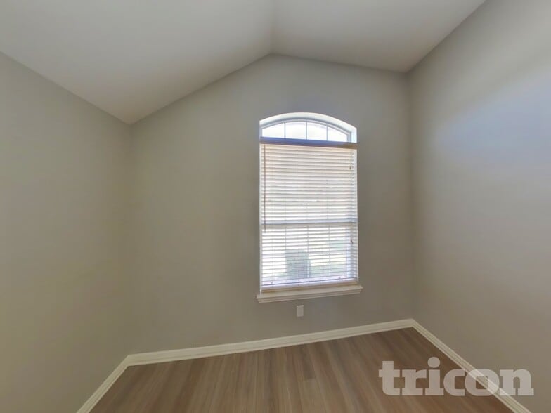 Building Photo - 1793 Lake Breeze Dr