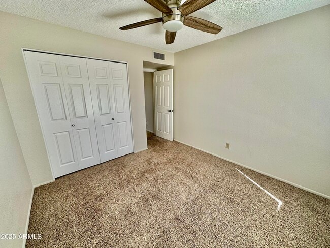 Building Photo - 6228 E Nisbet Rd