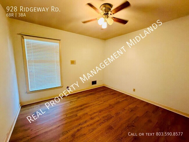 Building Photo - 928 Ridgeway Rd