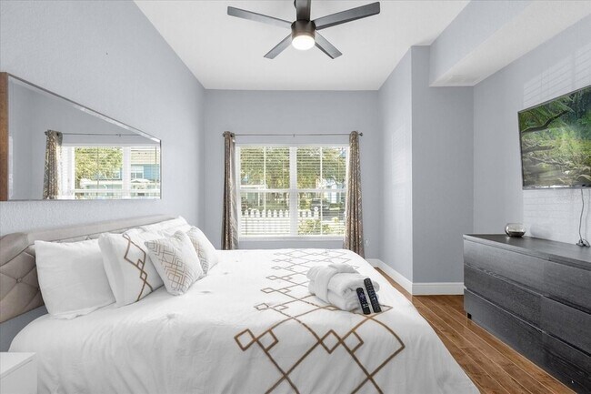 Building Photo - 2213 San Vittorino Cir