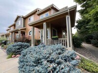 Building Photo - Fantastic Townhome in Loveland