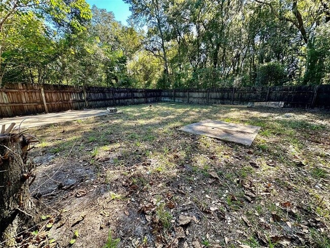 Building Photo - 643 NE Waldo Rd