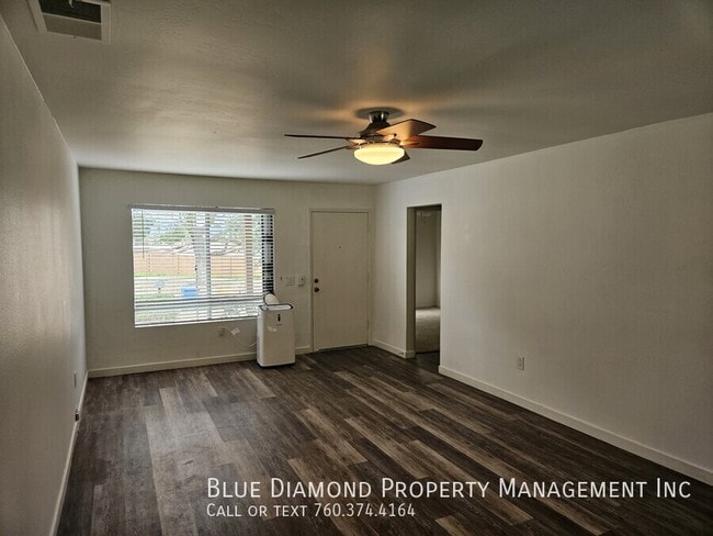 Building Photo - 1615 Peacock Blvd