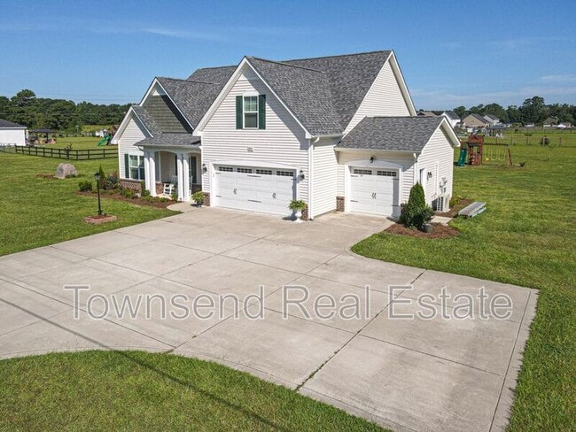 Building Photo - 2935 Duck Pond Rd
